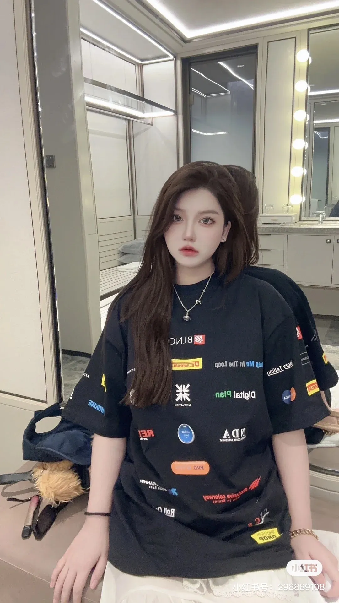 # Balenciaga/ # T Same Style